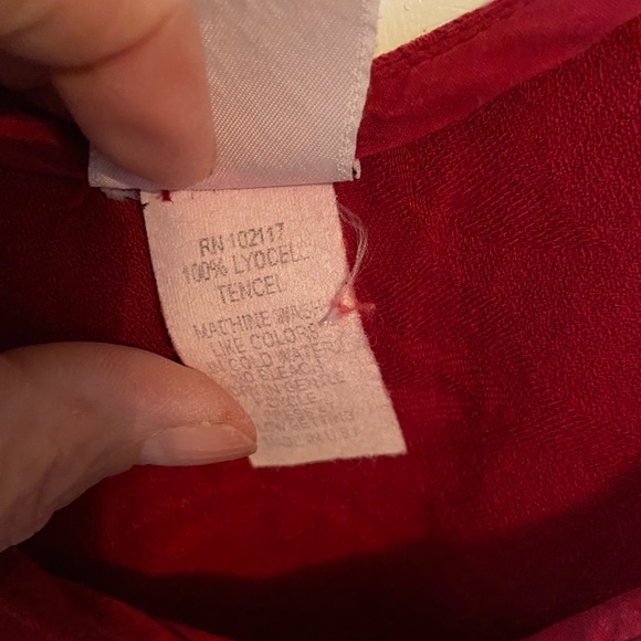 Vintage Gertie’s Classic 100% Lyocell/Tencel Tank Top  in Red, Size Large - Picture 4 of 6